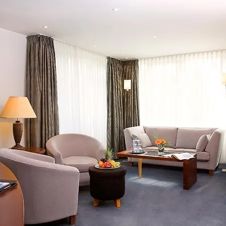 Hotell Dorint Parkhotel 4*