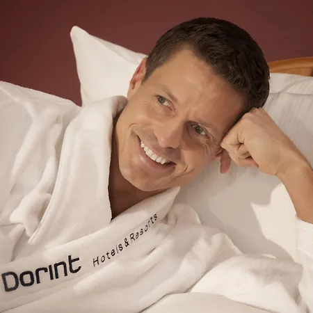 Hotell Dorint Parkhotel 4*