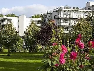 Dorint Parkhotel Hotell 4*