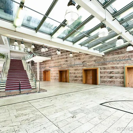Hotell Dorint Parkhotel